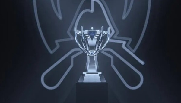 Zeus 反击， Delight 的终极技能改变了命运！ Zeus 奥拉夫斩杀 Hanwha Life Esports 击败 T1