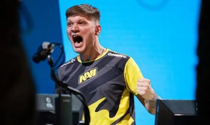 ON ：我希望我们五个人能捧起一个奖杯，给自己一个荣誉